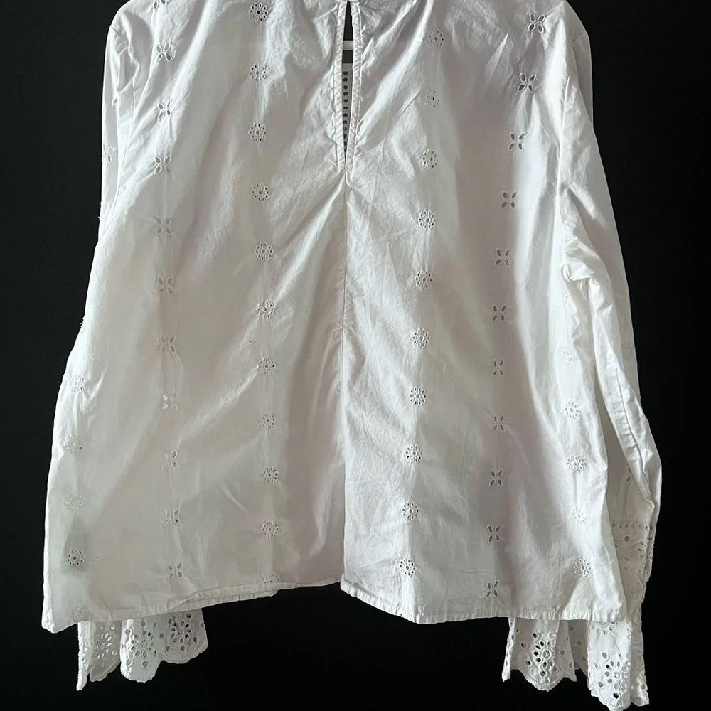 Gap Ladies top - Picture 5 of 7